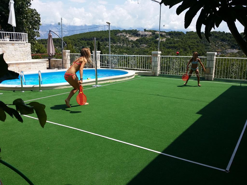 Gustirna Vakantiehuis *