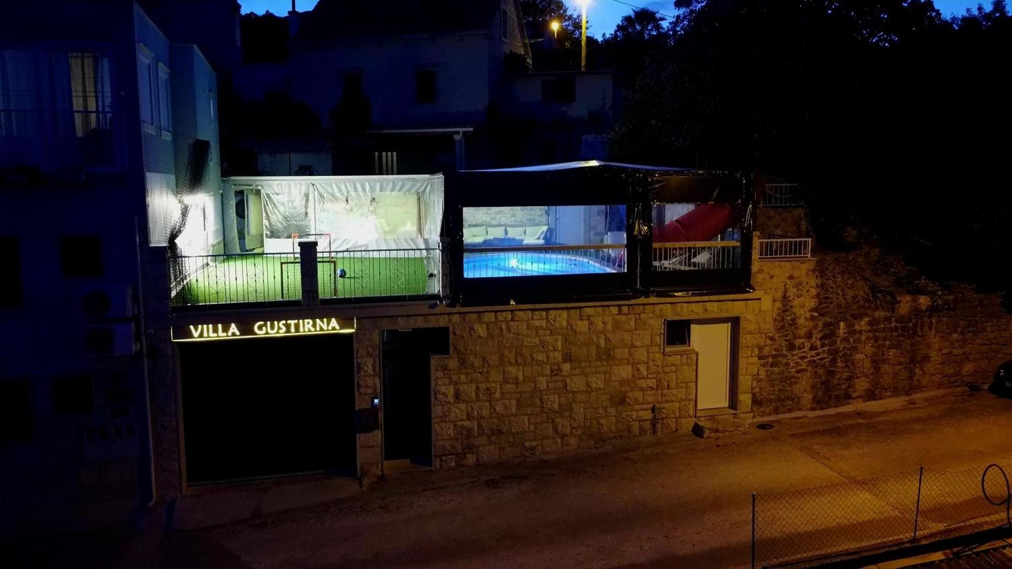 Gustirna Case de vacanță *